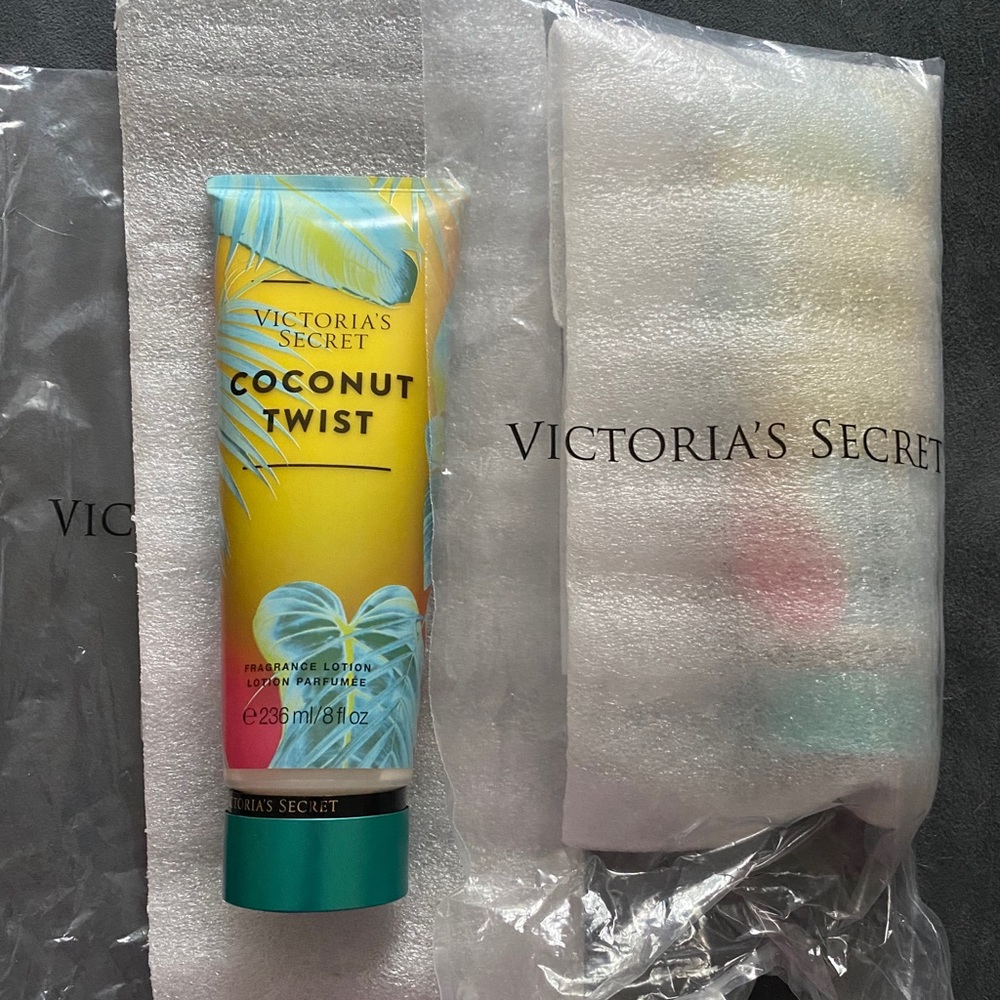 Victoria’s Secret coconut twist lotion